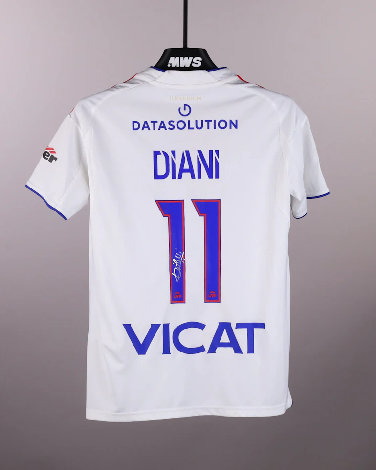 Kadidiatou Diani OL Lyonnes shirt