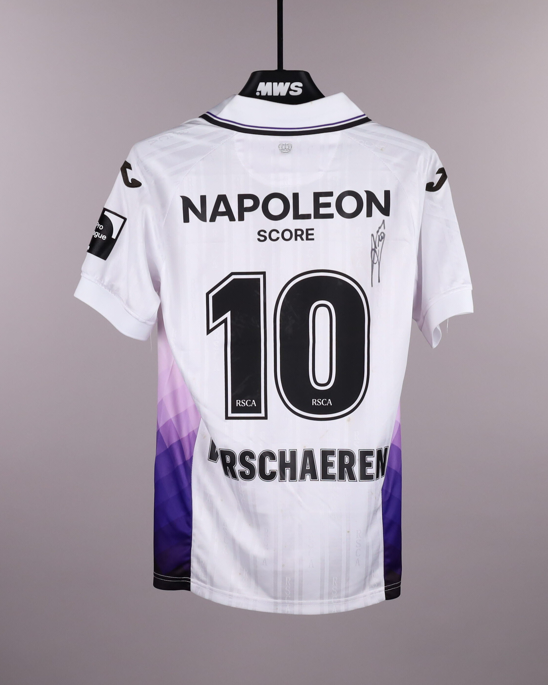 Yari Verschaeren RSC Anderlecht shirt