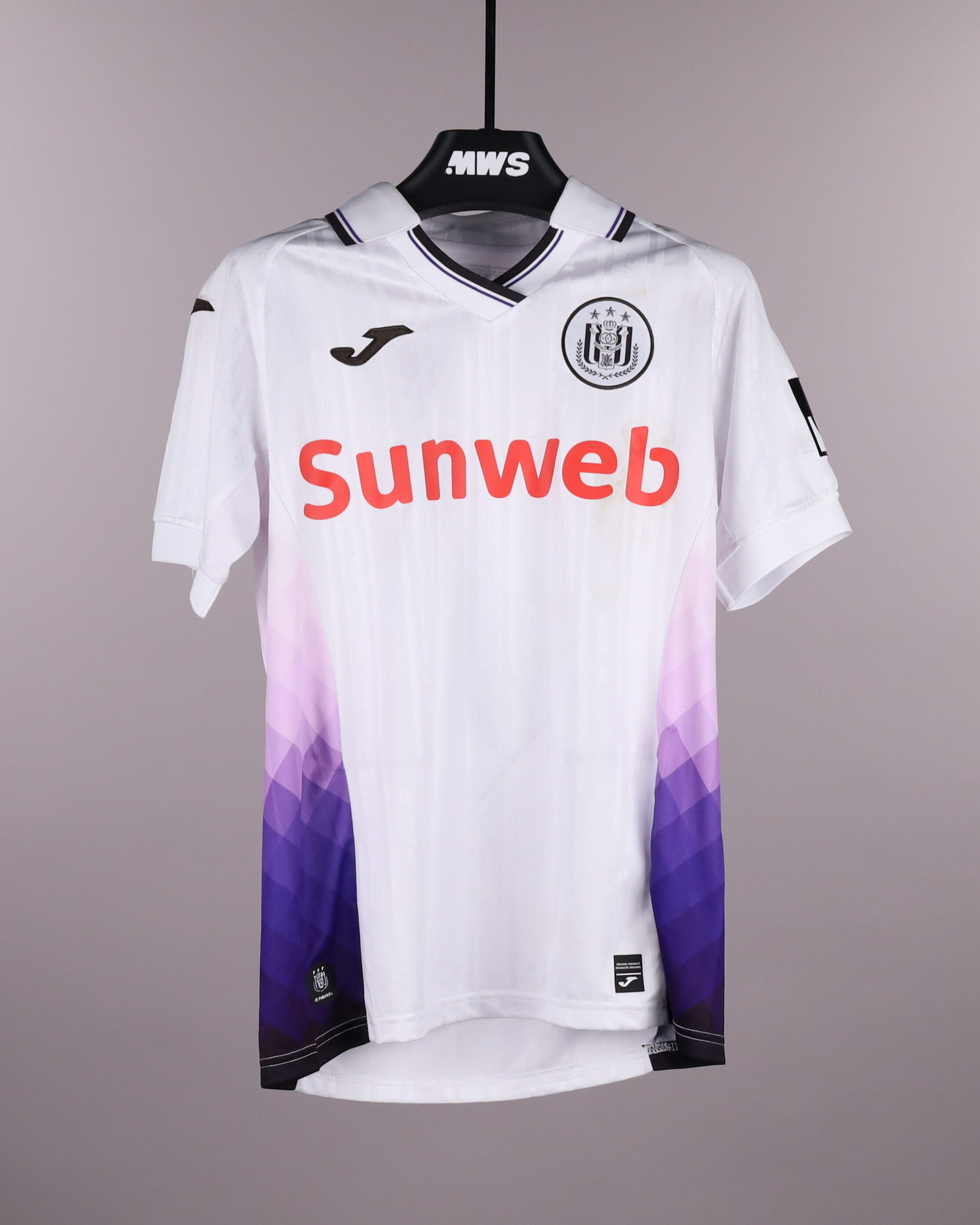 Yari Verschaeren RSC Anderlecht shirt