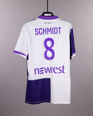 来自Toulouse FC的Niklas Schmidt球衣