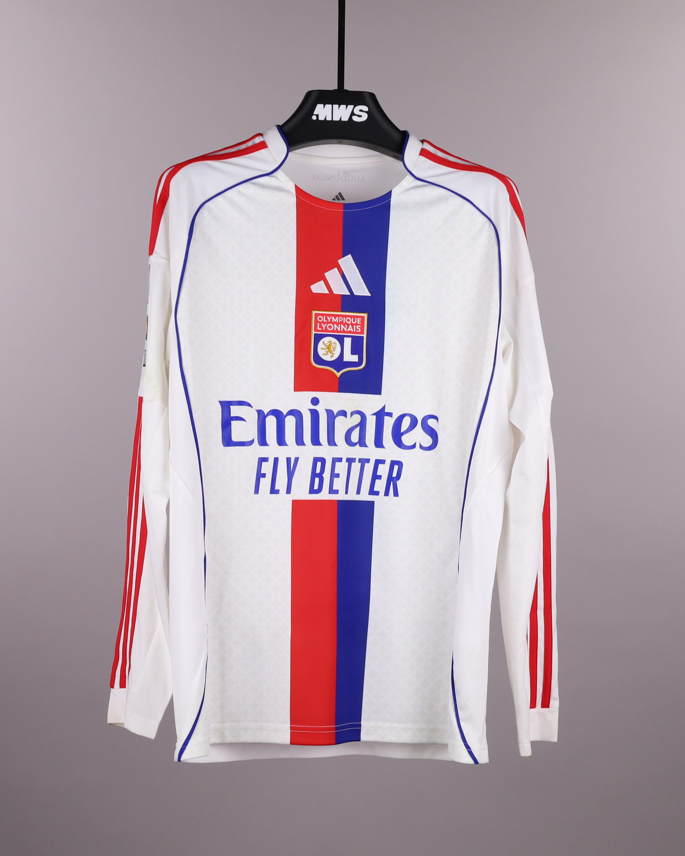 Clinton Mata Olympique Lyonnais shirt