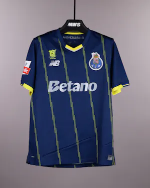 Stephen Antunes Eustáquio FC Porto shirt