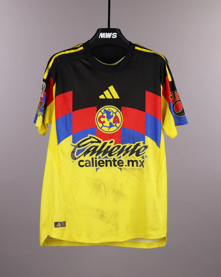 来自Club América的Cristian Borja球衣