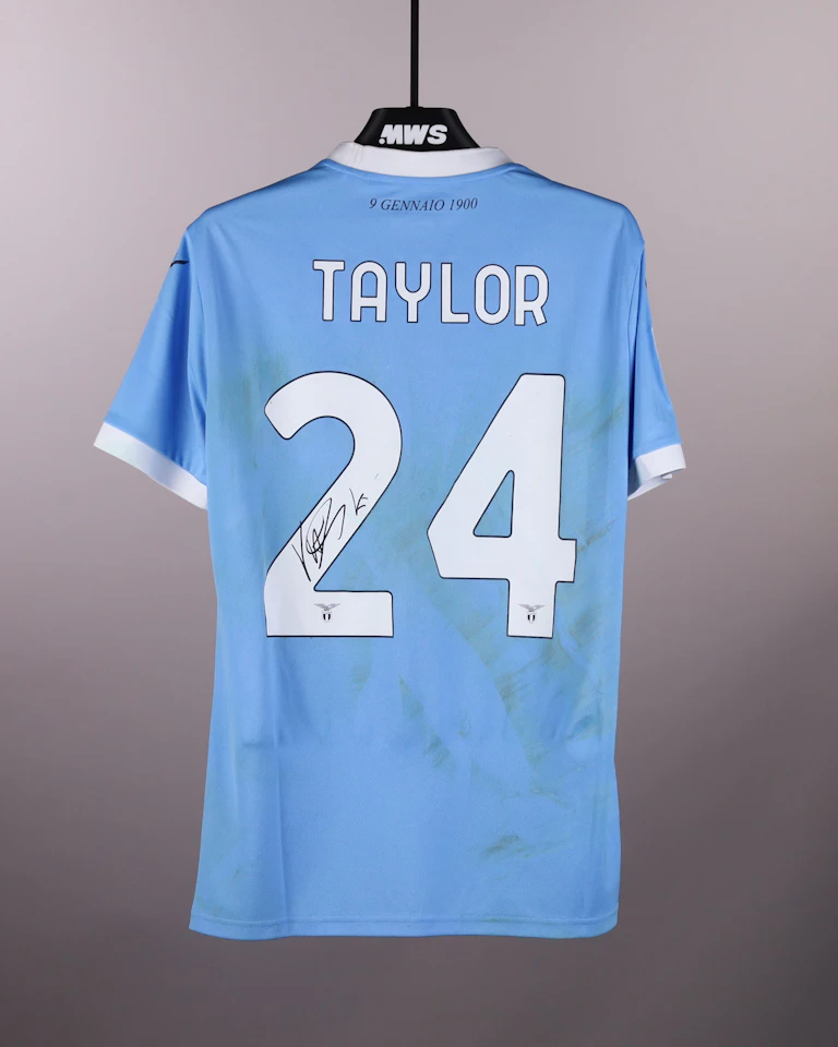 来自SS Lazio的Kenneth Taylor球衣