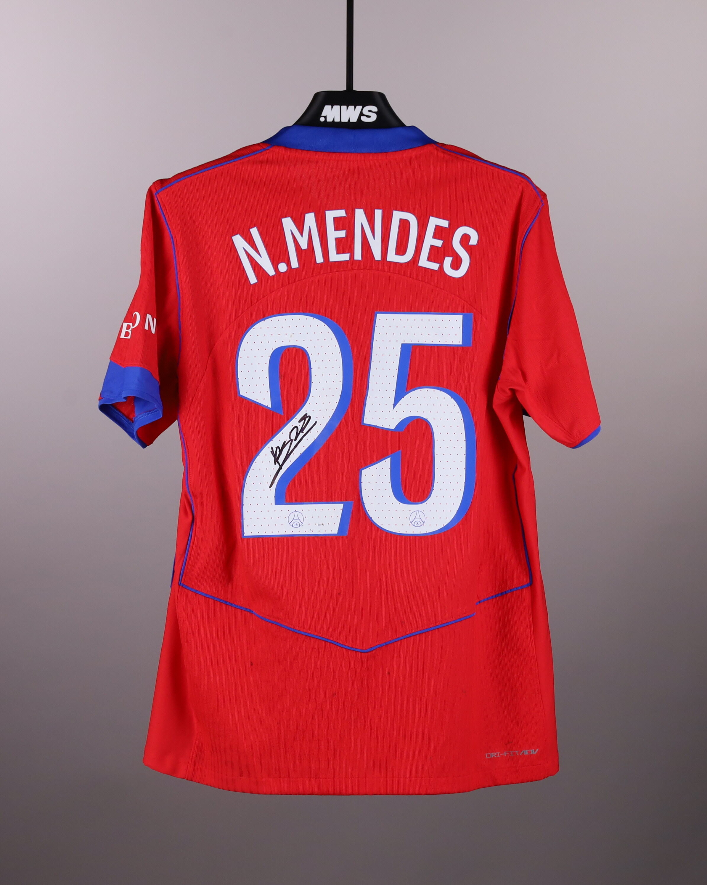 Nuno Mendes Paris Saint-Germain shirt
