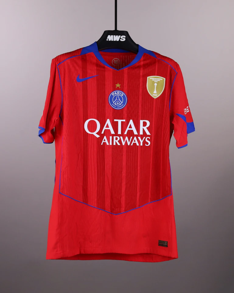 Ousmane Dembélé Paris Saint-Germain のシャツ