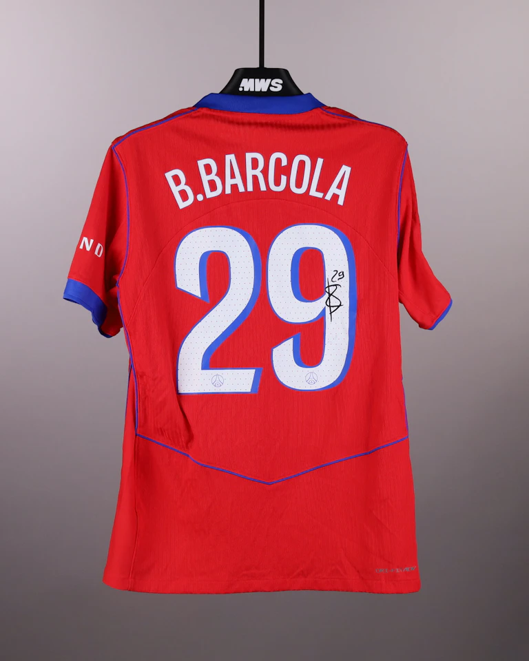 Bradley Barcola Paris Saint-Germain shirt