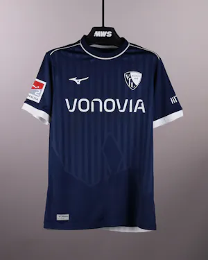 Koji Miyoshi  VfL Bochum 1848 shirt