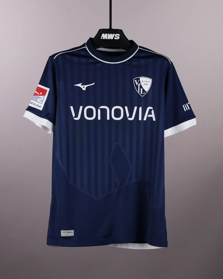 Koji Miyoshi  VfL Bochum 1848 shirt