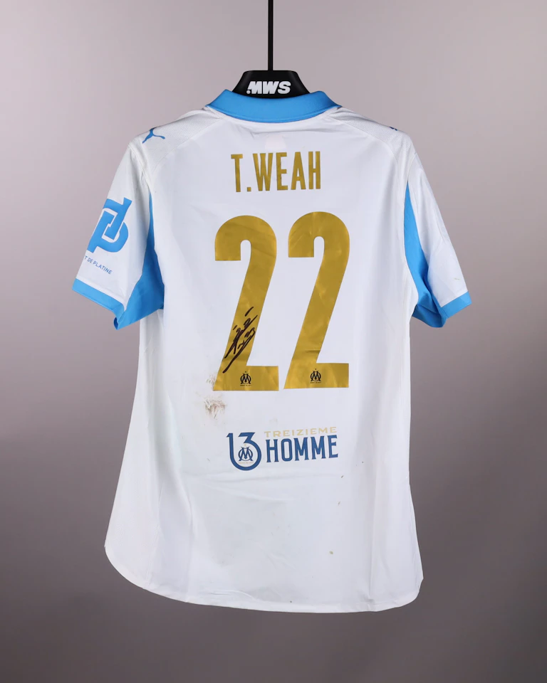 来自Olympique de Marseille的Timothy Weah球衣