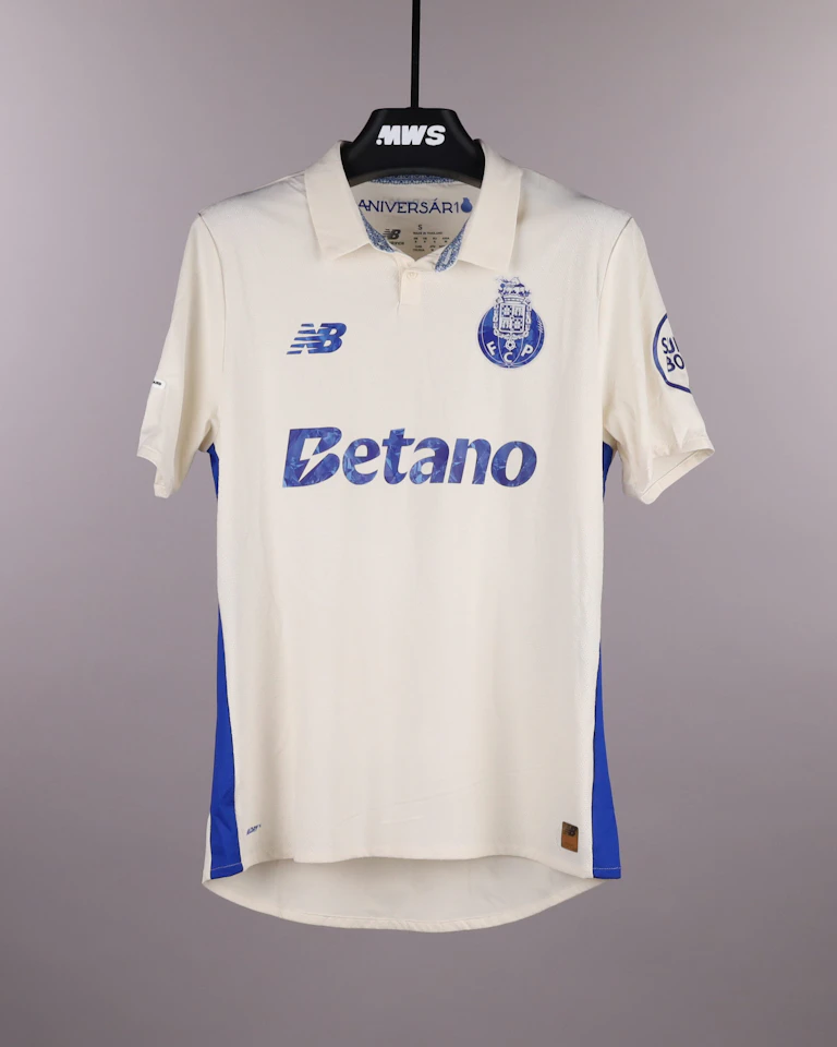 Stephen Antunes Eustáquio FC Porto shirt