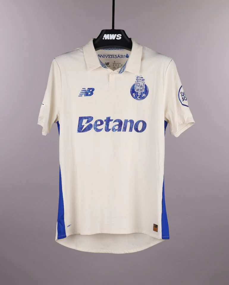 Stephen Antunes Eustáquio FC Porto shirt