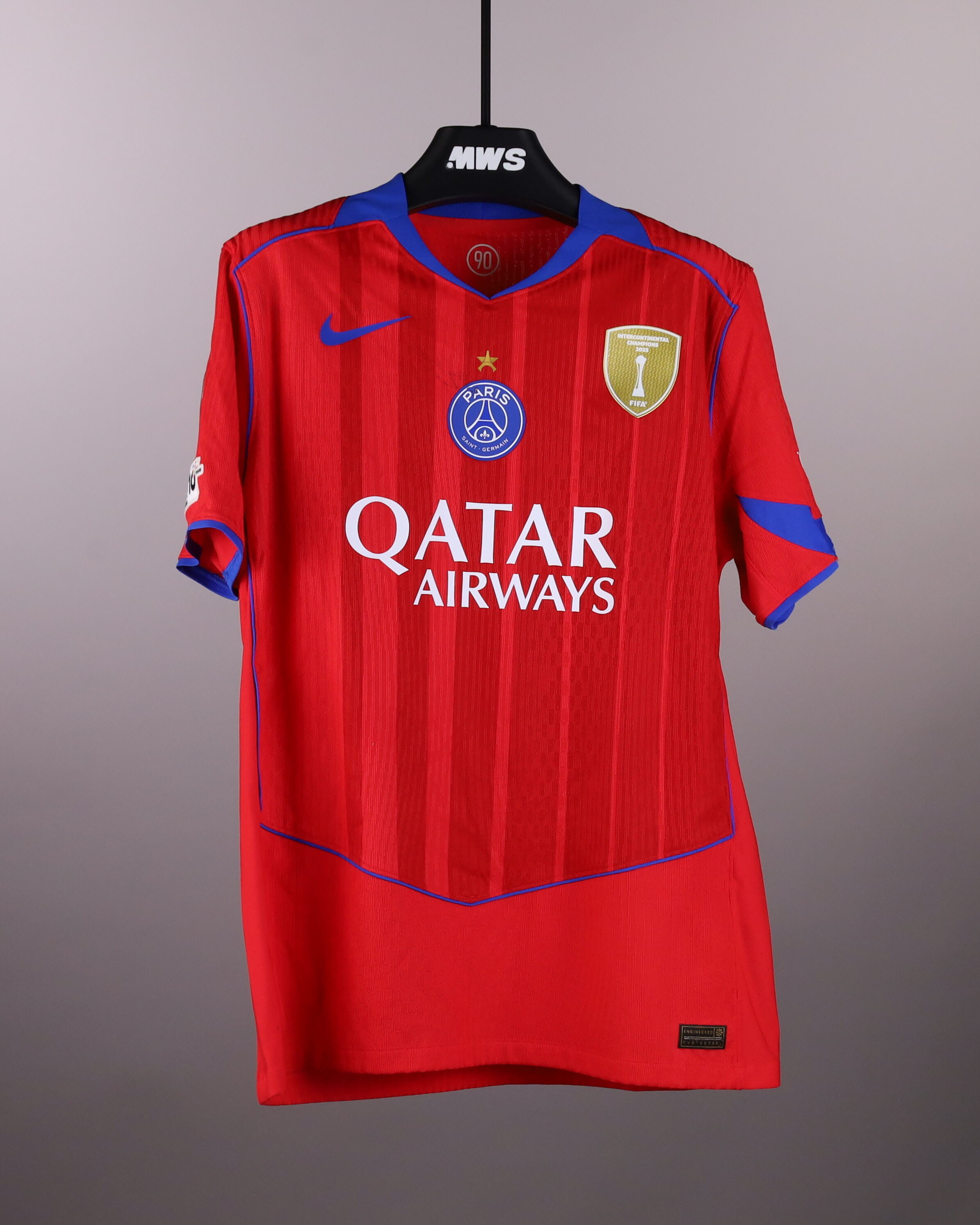 Gonçalo Ramos Paris Saint-Germain shirt