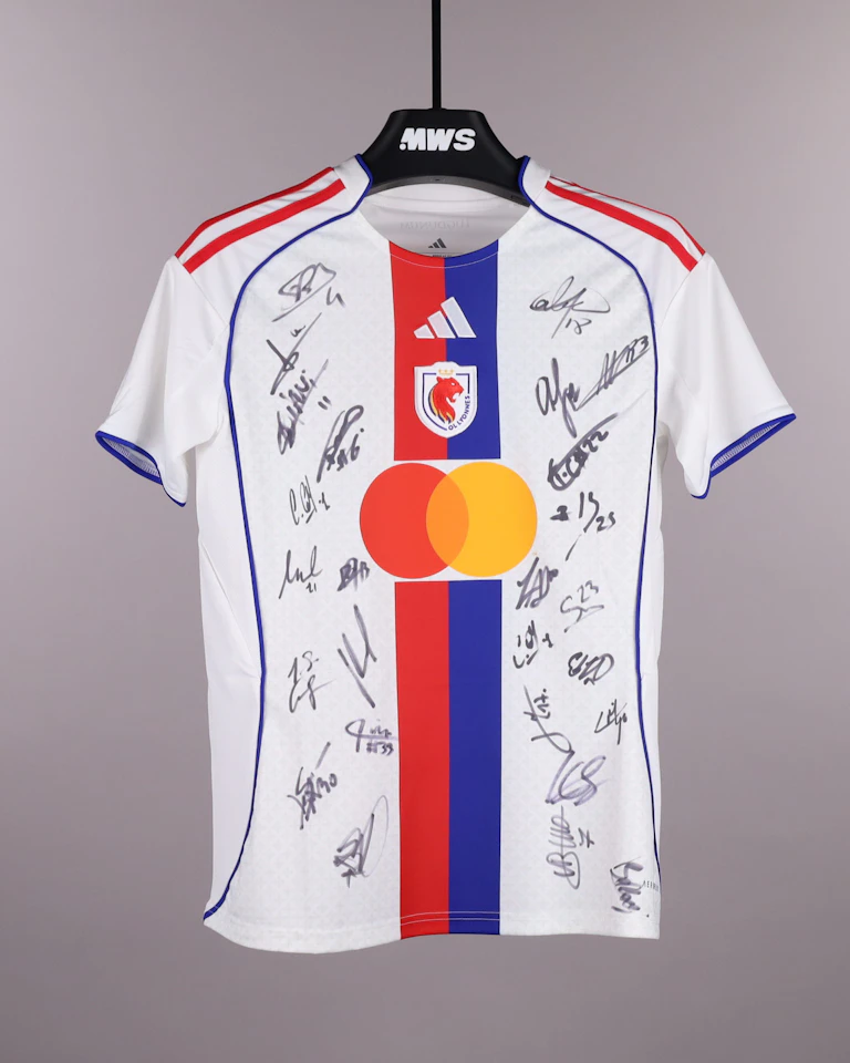 Squad Signed Shirt