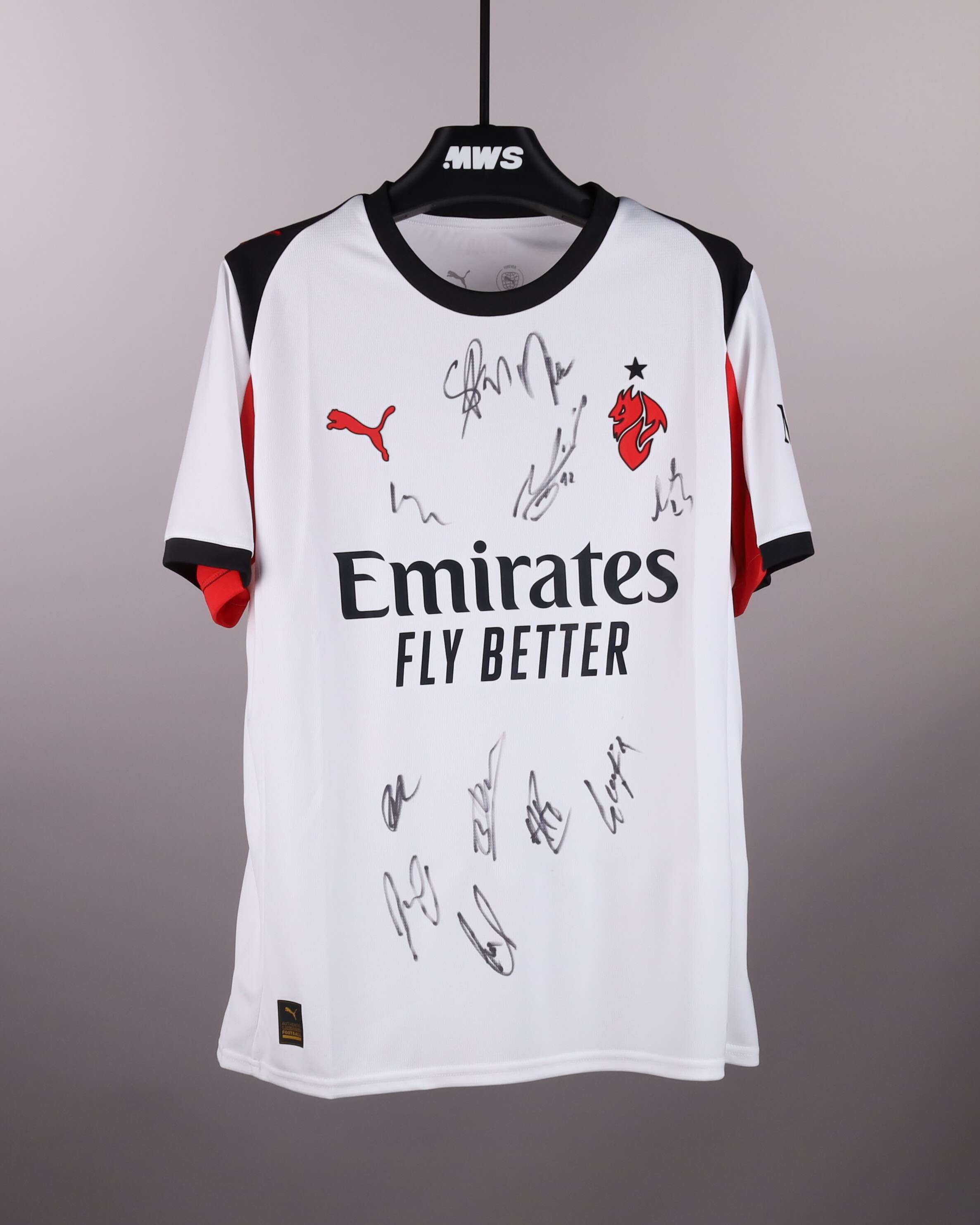 Squad Signed Shirt | MatchWornShirt