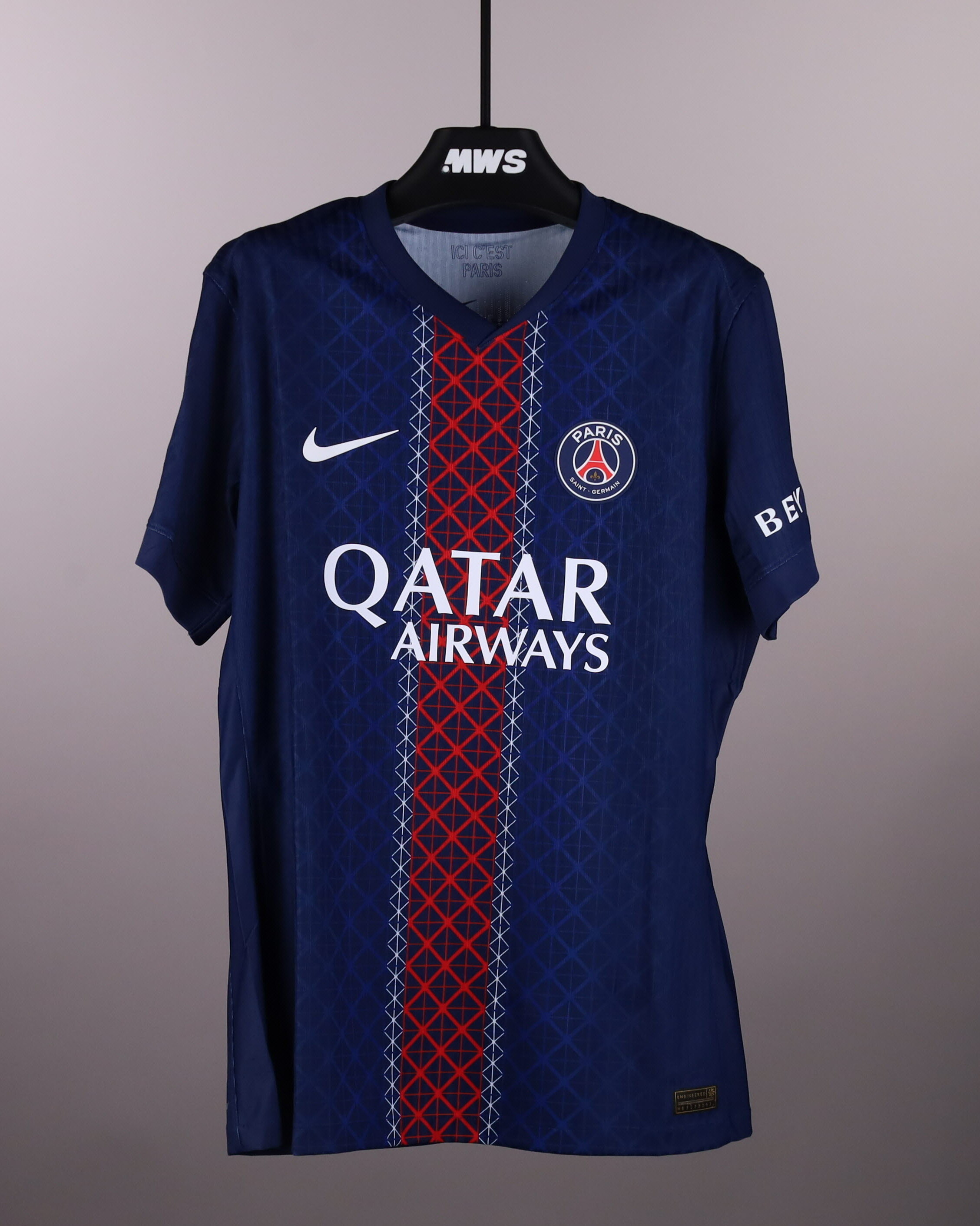 Marquinhos Paris Saint-Germain shirt