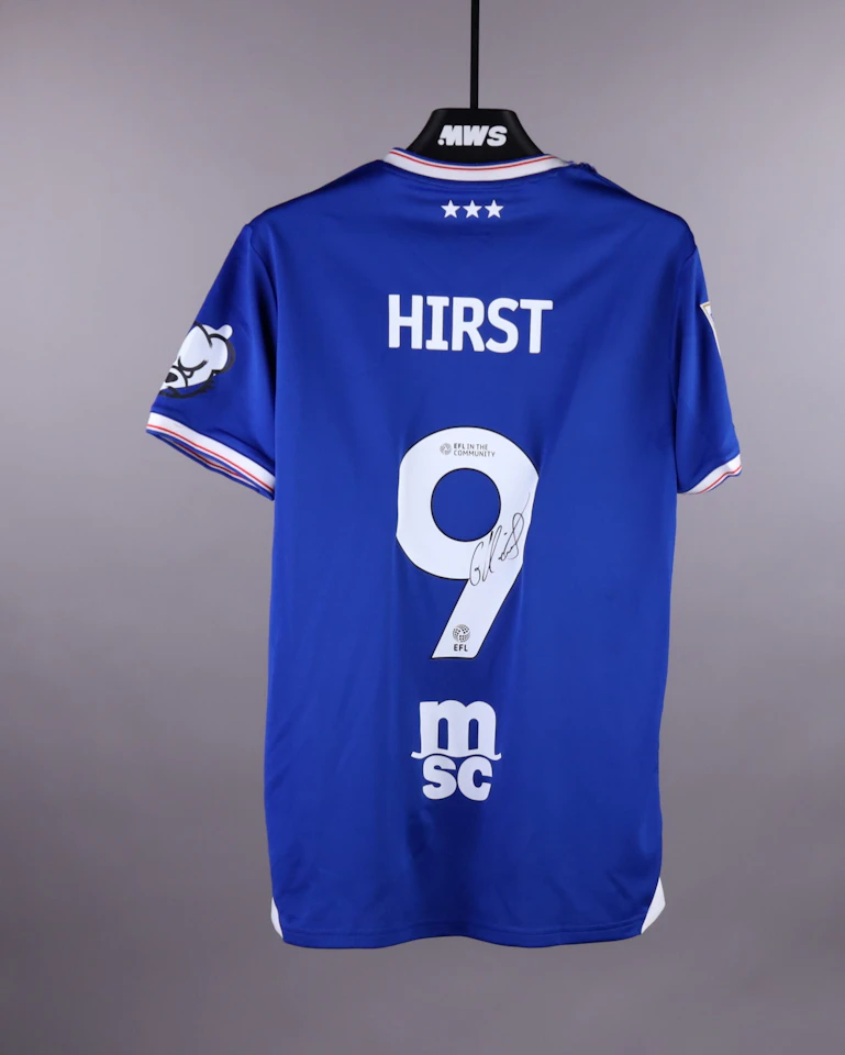 来自Ipswich Town的George Hirst球衣