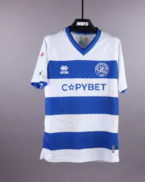 来自Queens Park Rangers的Steve Cook球衣