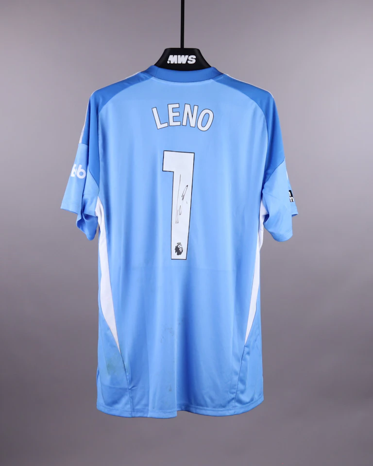 来自Fulham的Bernd Leno球衣