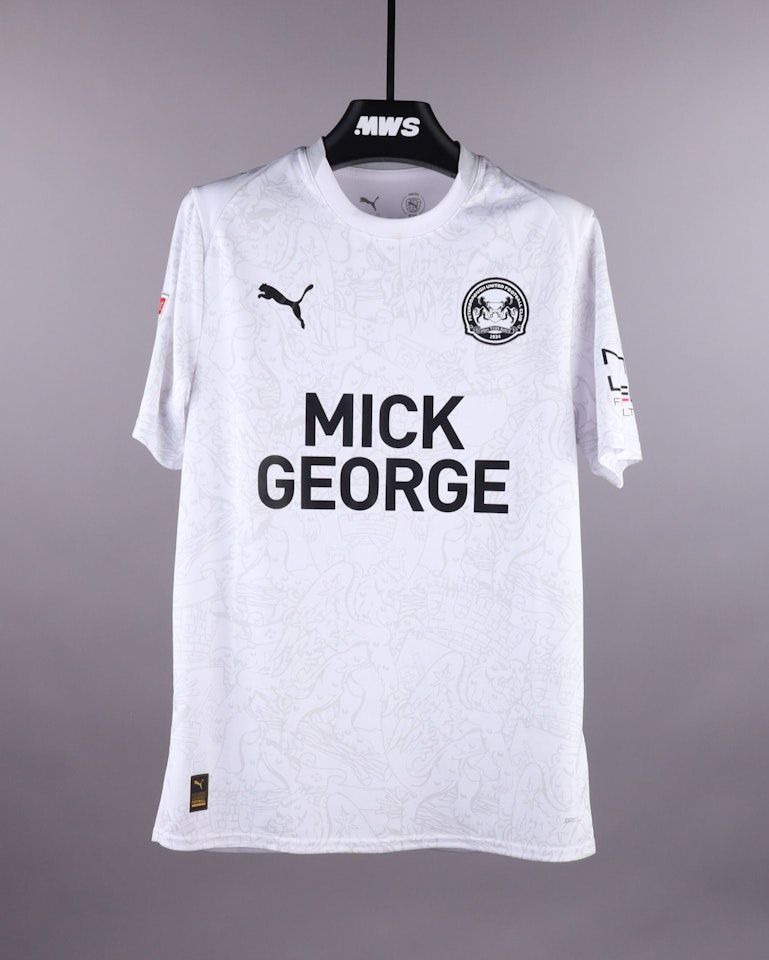 Donay O'Brien-Brady Peterborough United shirt