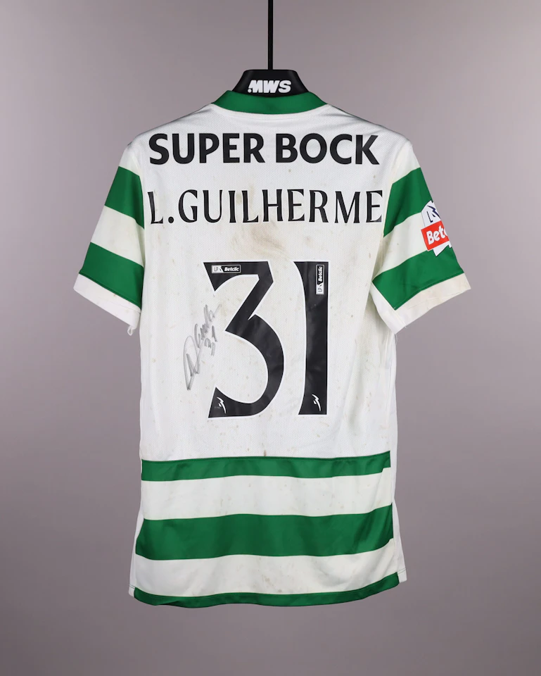 来自Sporting CP的Luis Guilherme球衣