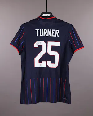 来自United States W的Reilyn Turner球衣