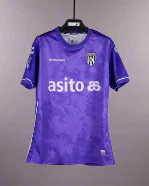 来自Heracles的Luka Kulenovic球衣