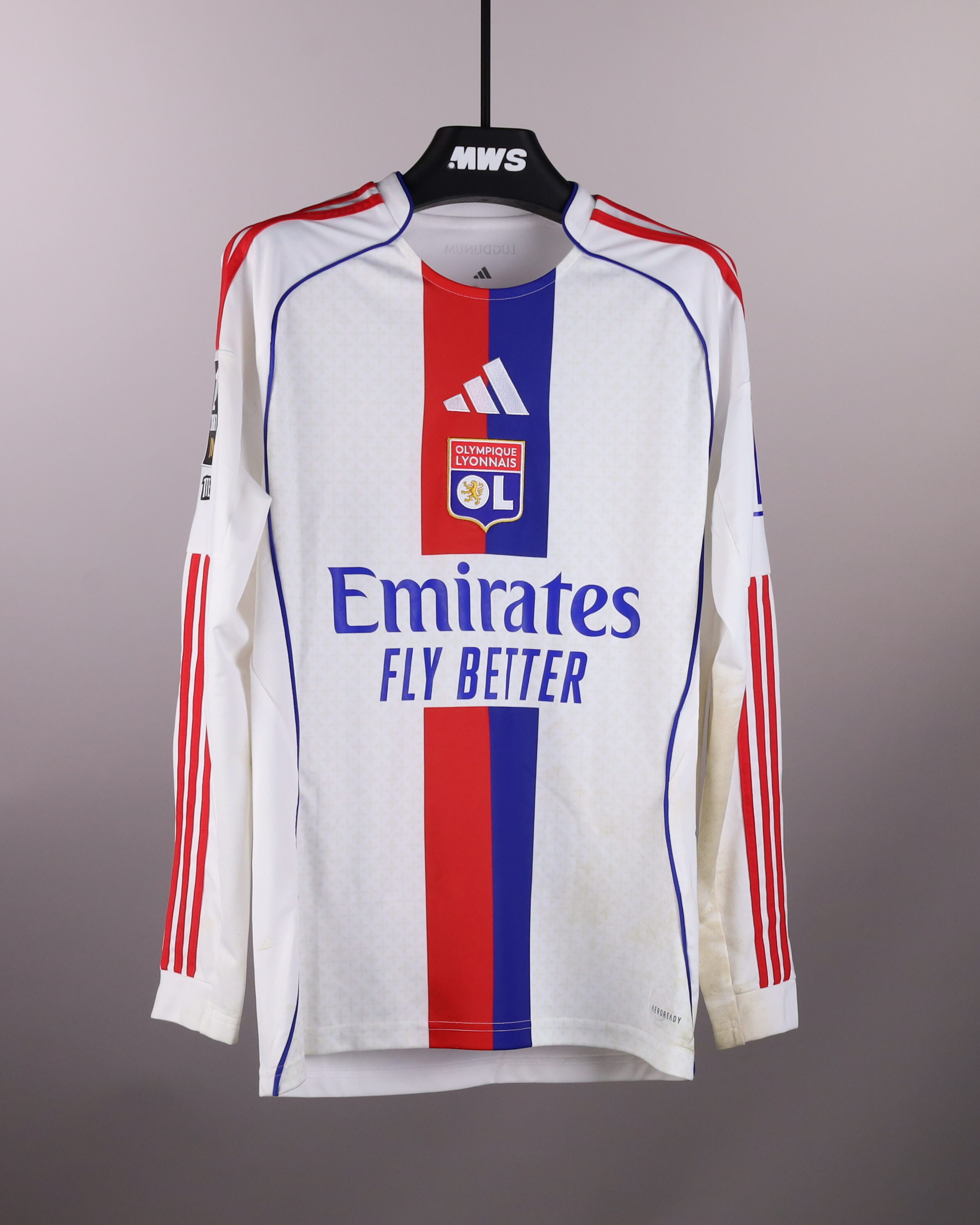 Clinton Mata Olympique Lyonnais shirt