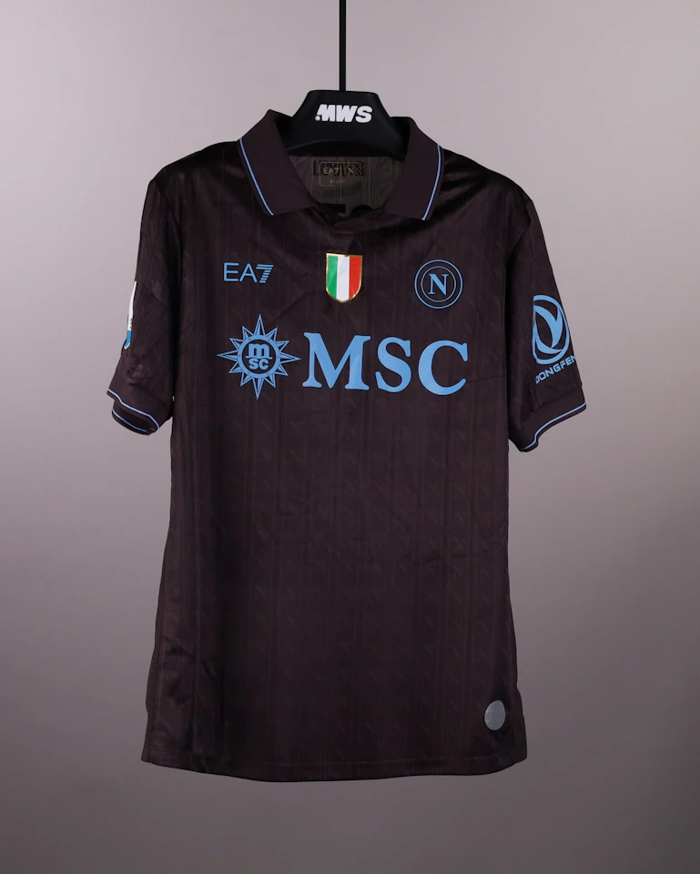 来自SSC Napoli的Leonardo Spinazzola球衣