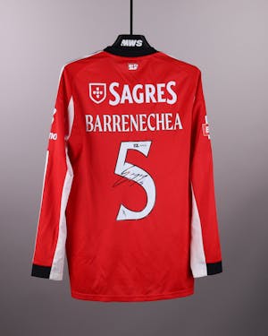 SL Benfica 팀의 Enzo Barrenechea 셔츠