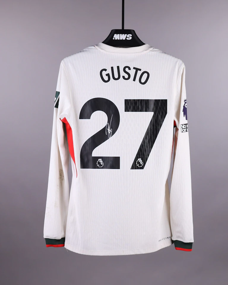 Malo Gusto Chelsea jersey
