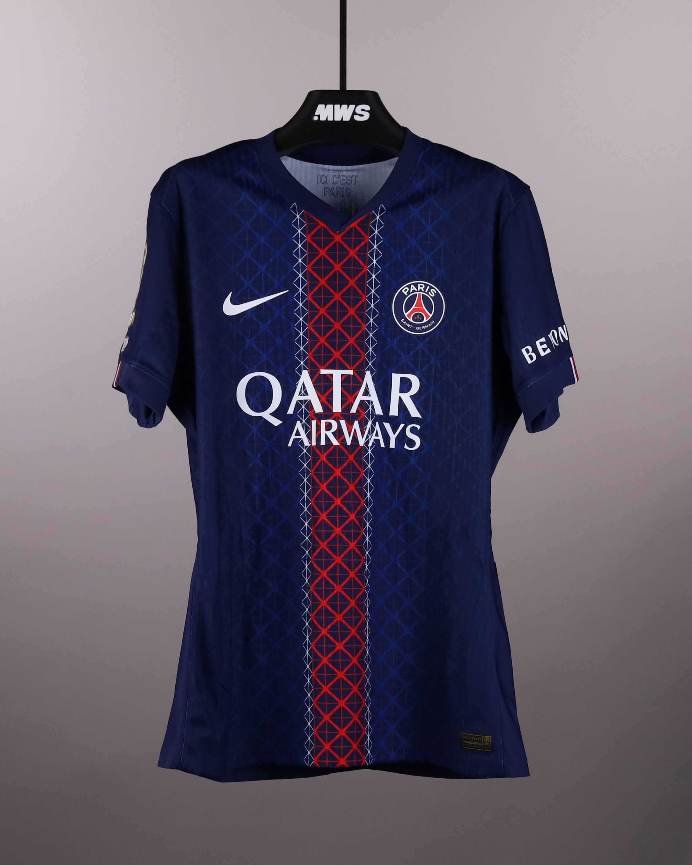 Warren Zaïre-Emery Paris Saint-Germain shirt