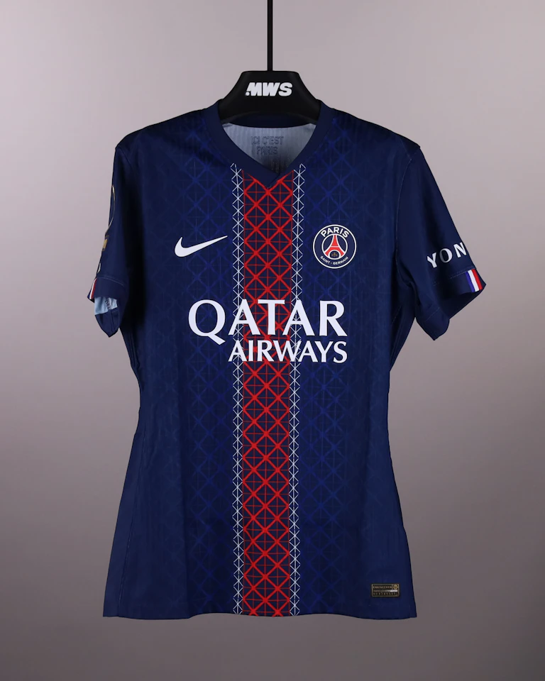 Vitinha Paris Saint-Germain jersey