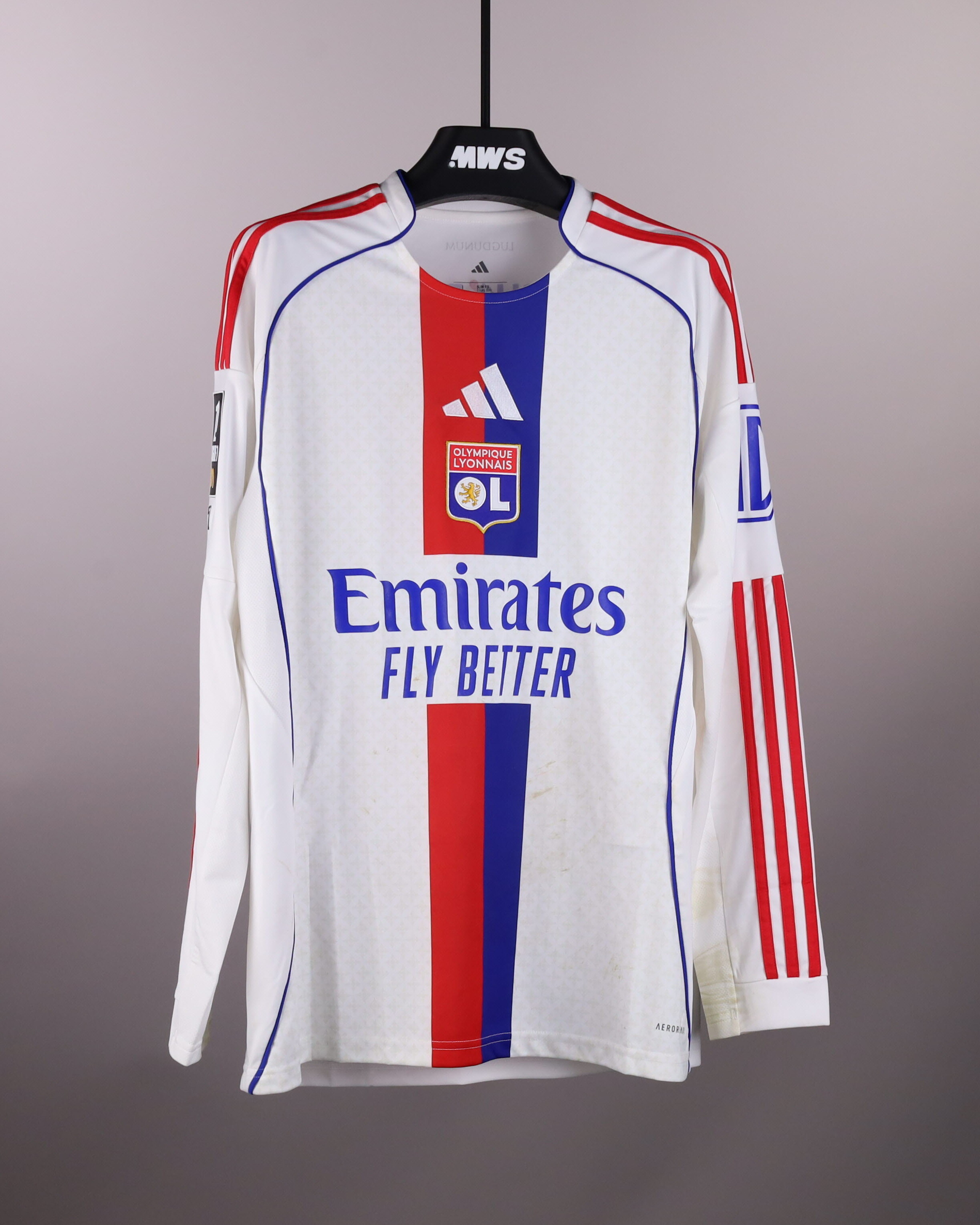 オリンピック・リヨンのユニフォーム | MatchWornShirt