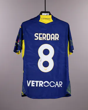 Hellas Verona FC-Trikot von Suat Serdar