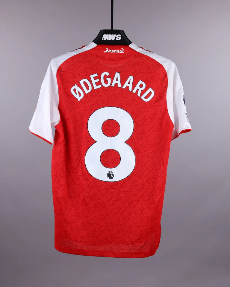 Martin Ødegaard Arsenal jersey
