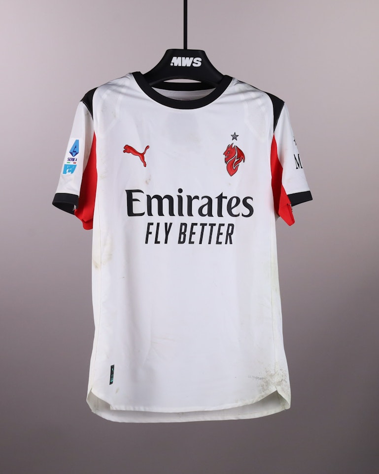 Christopher Nkunku AC Milan jersey