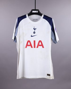 Djed Spence Tottenham Hotspur shirt