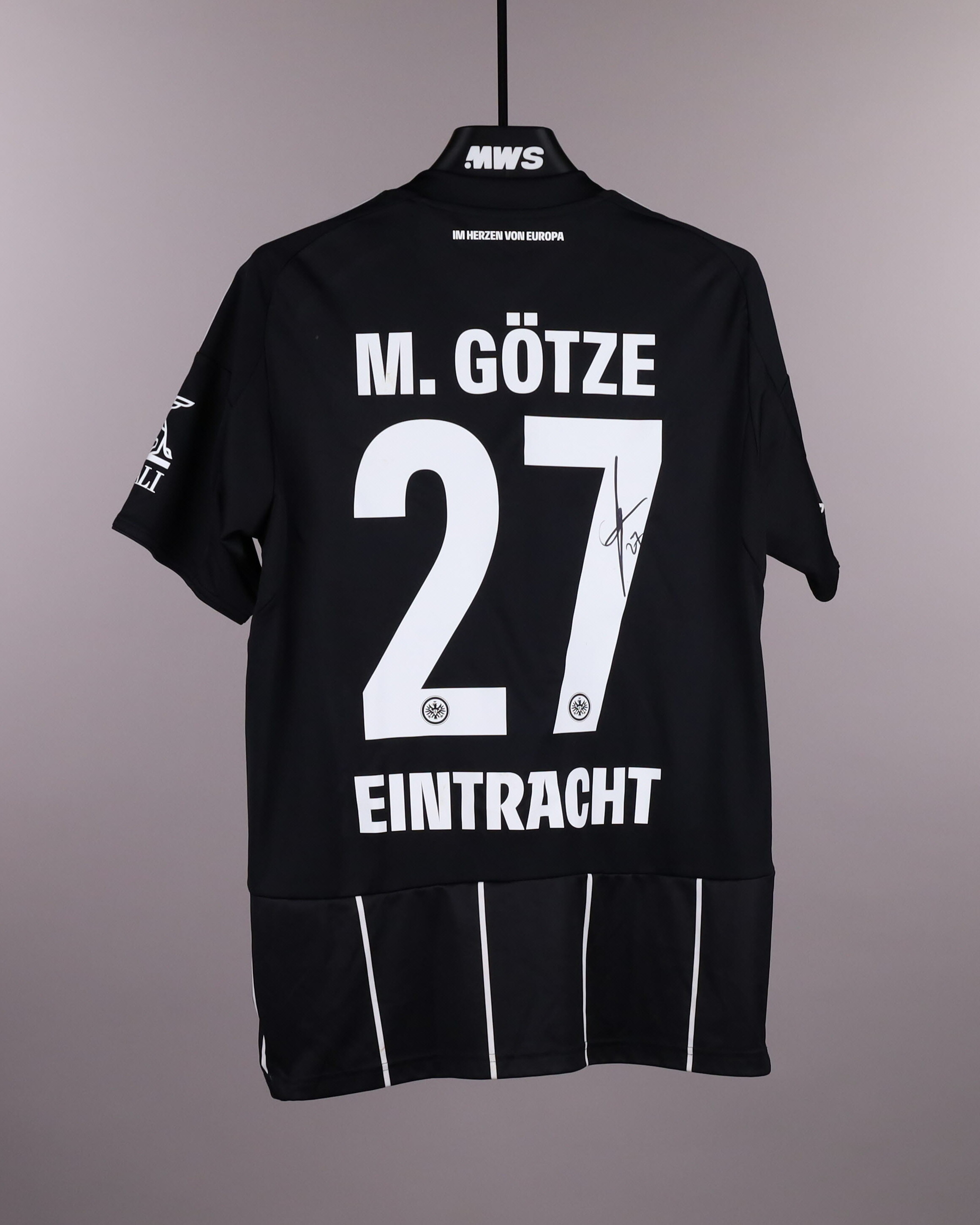 Official Eintracht Frankfurt Soccer Game-Worn Jerseys Auctions