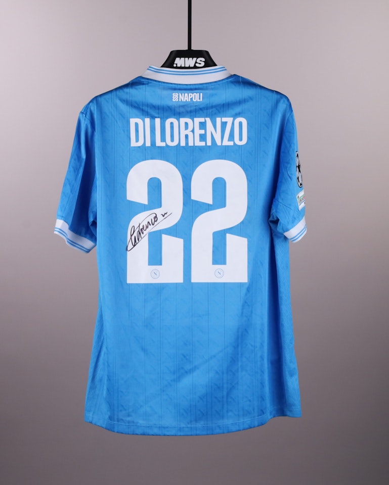 来自SSC Napoli的Giovanni Di Lorenzo球衣