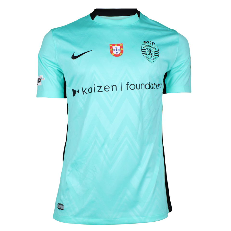 Iván Fresneda Sporting CP camisa.