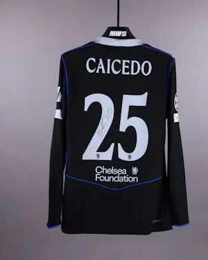 Moisés Caicedo Chelsea shirt