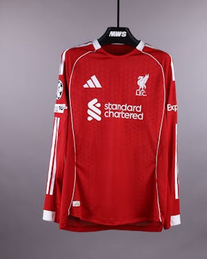 来自Liverpool的Cody Gakpo球衣