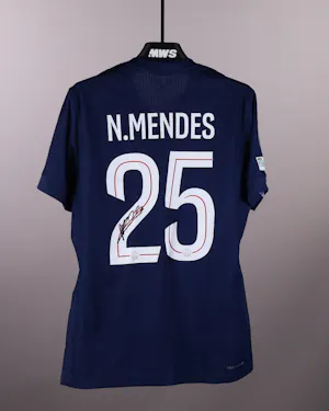 Maillot de Nuno Mendes (Paris Saint-Germain)