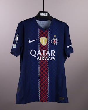 João Neves Paris Saint-Germain jersey