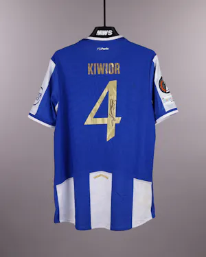 Jakub Kiwior FC Porto camisa.