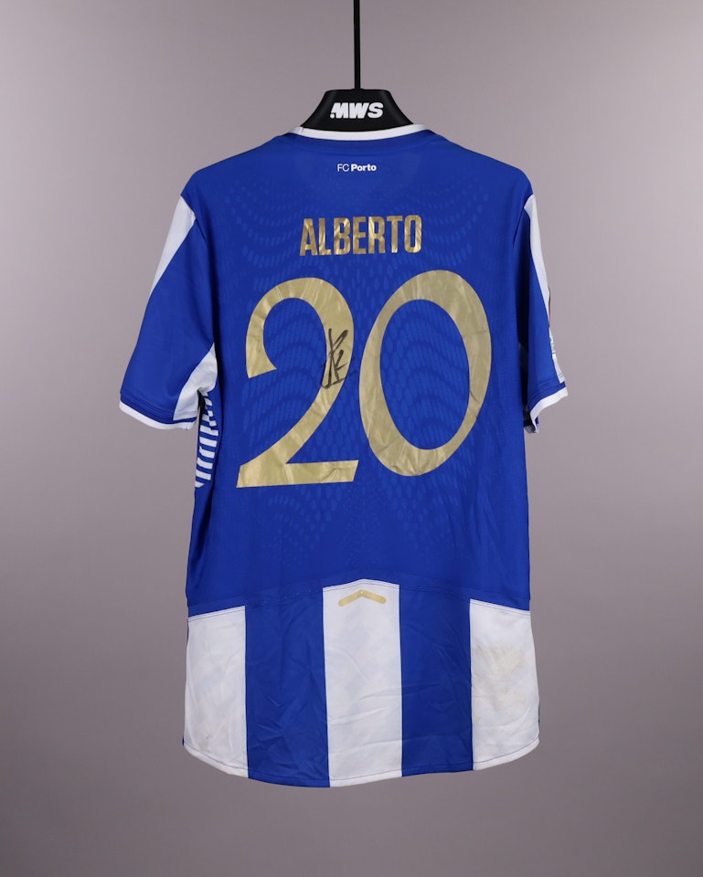 Alberto Oliveira Baio FC Porto jersey