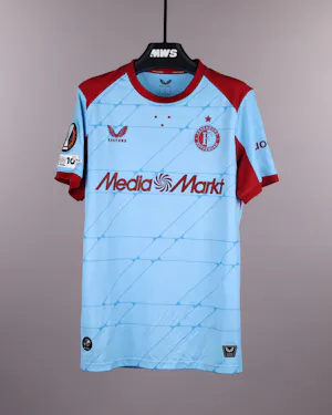 来自Feyenoord的Shaqueel van Persie球衣