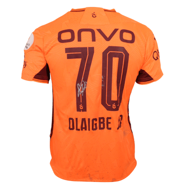 来自Trabzonspor的Kazeem Olaigbe球衣