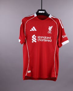 Rio Ngumoha Liverpool jersey